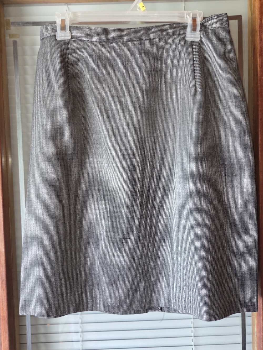 Briggs New York Gray Pencil Skirt